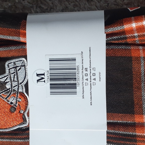 Clevland Browns Flannel Pajama Set - Medium - Picture 4 of 6